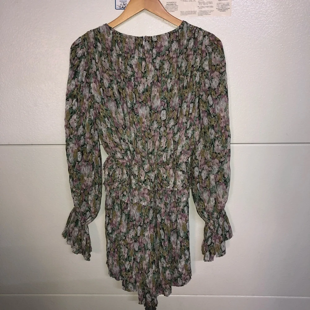 Nasty Gal Floral Romper size 6 - Picture 2 of 5